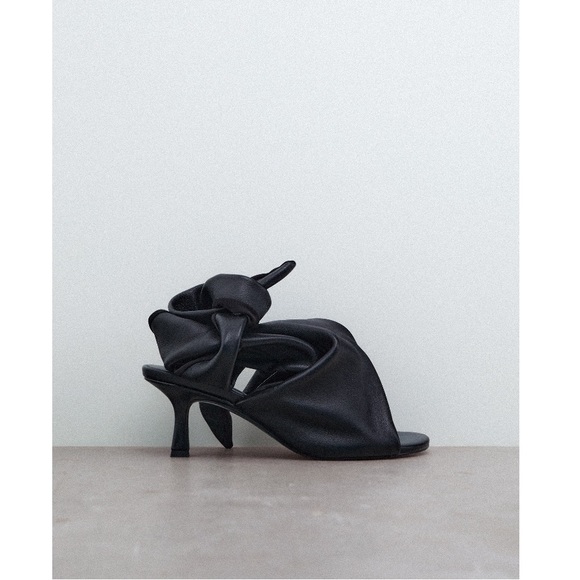 Zara Wrap Around Leather Sandals Black - Picture 2 of 7